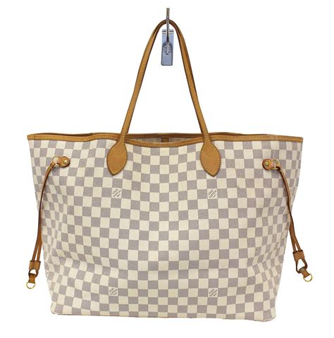 neverfull white louis vuitton